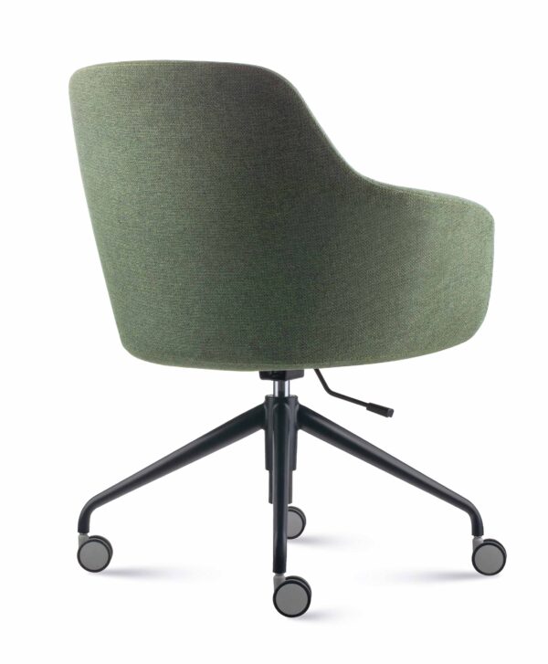 Aspen 4 Star Tub Chair - Image 4