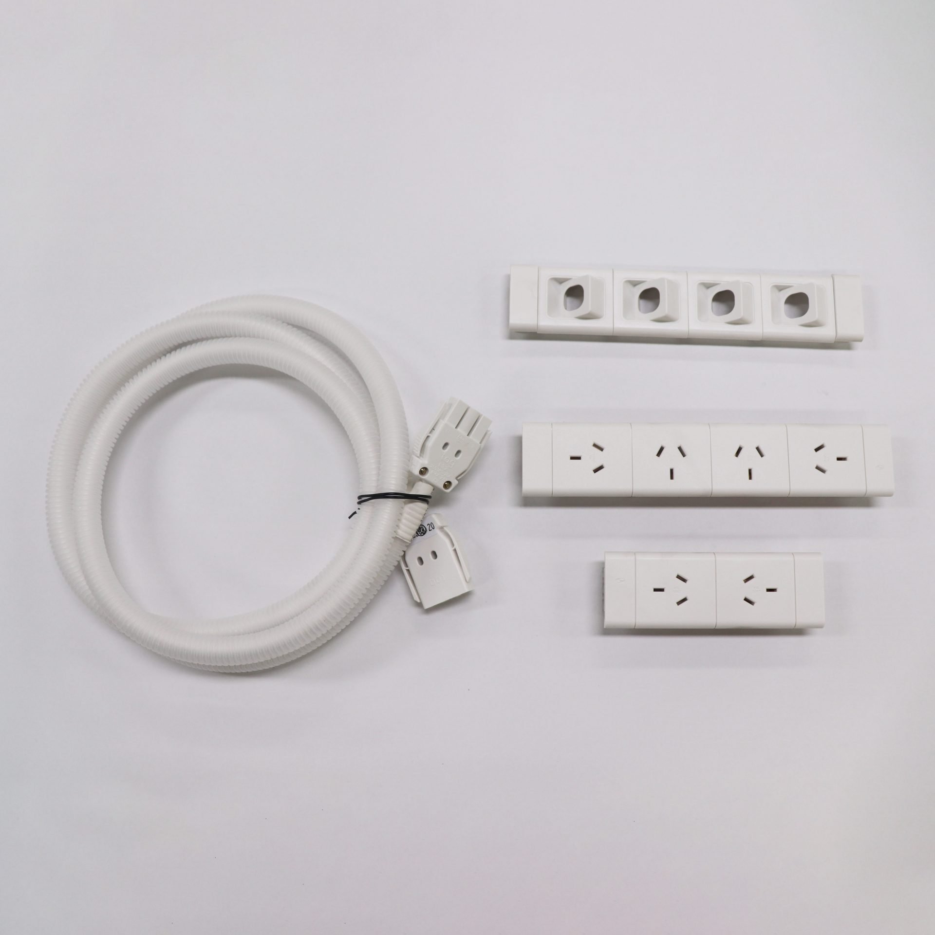 Rapidline Boost+ Power & Data | 6 GPO + 4 Data Ports | White | Fits 1500mm Workstations